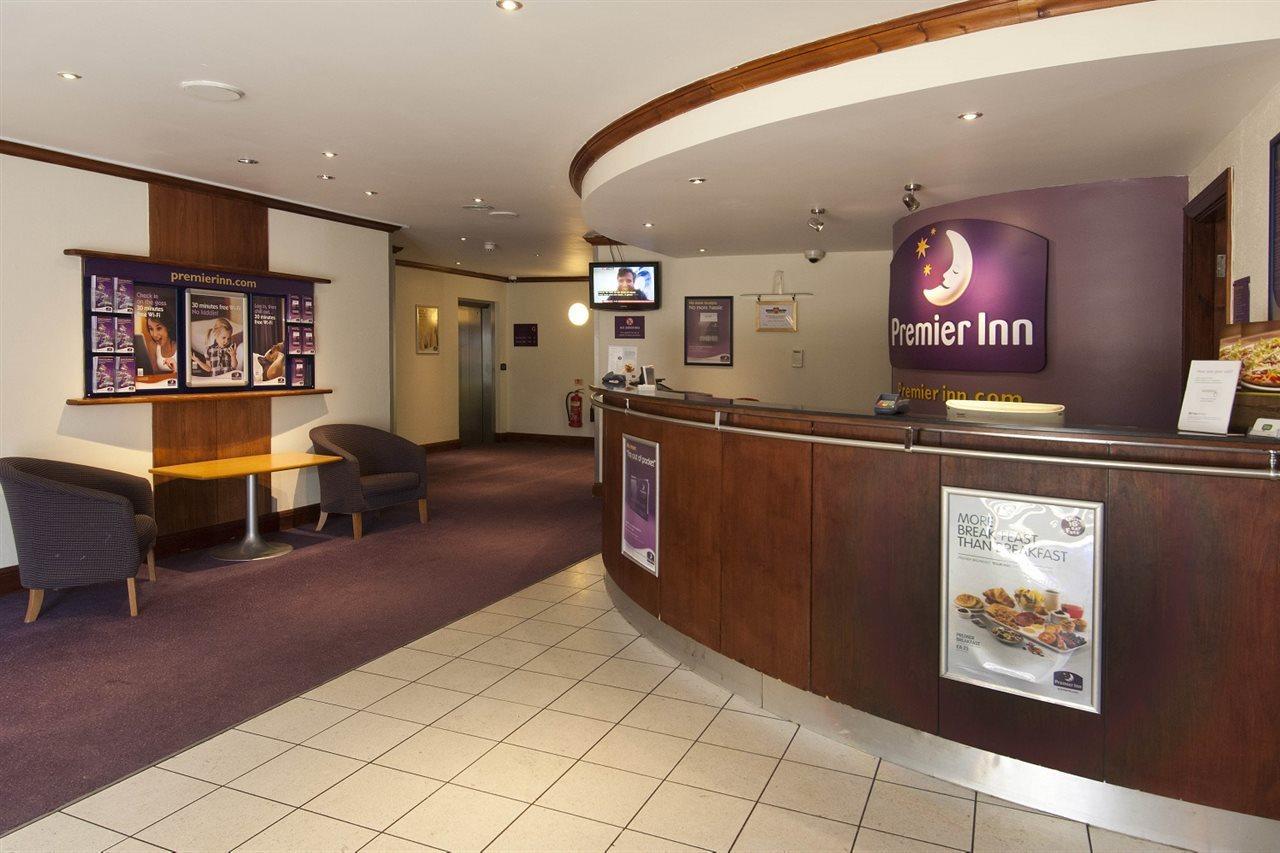 Premier Inn Gatwick Crawley Town West Luaran gambar