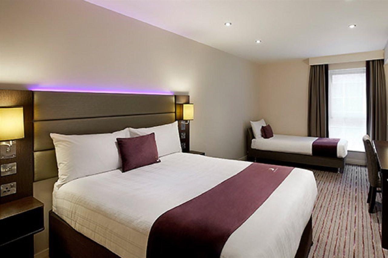 Premier Inn Gatwick Crawley Town West Luaran gambar